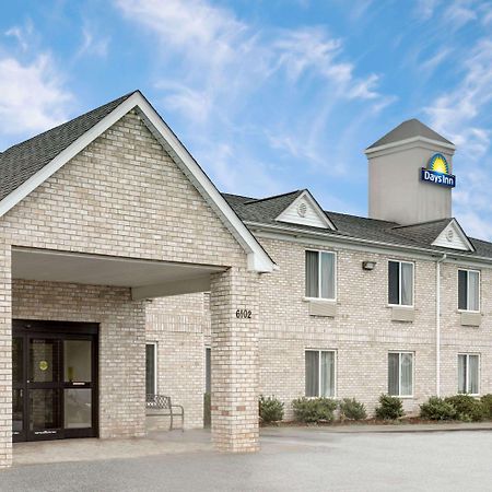 Days Inn By Wyndham Greensboro Nc Exterior foto