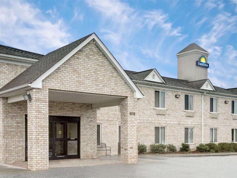 Days Inn By Wyndham Greensboro Nc Exterior foto