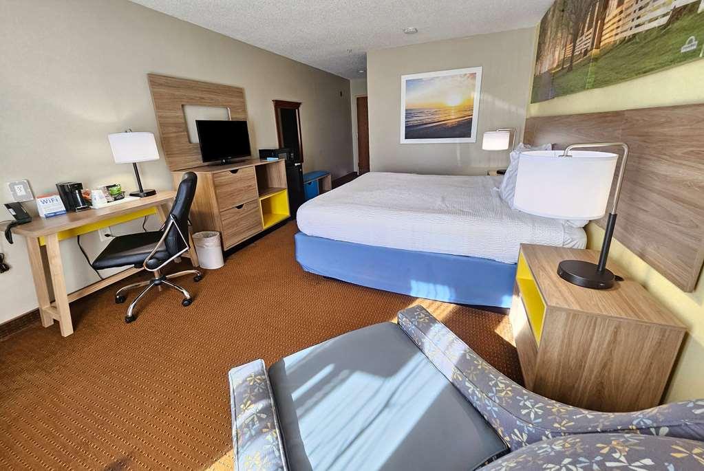 Days Inn By Wyndham Greensboro Nc Quarto foto